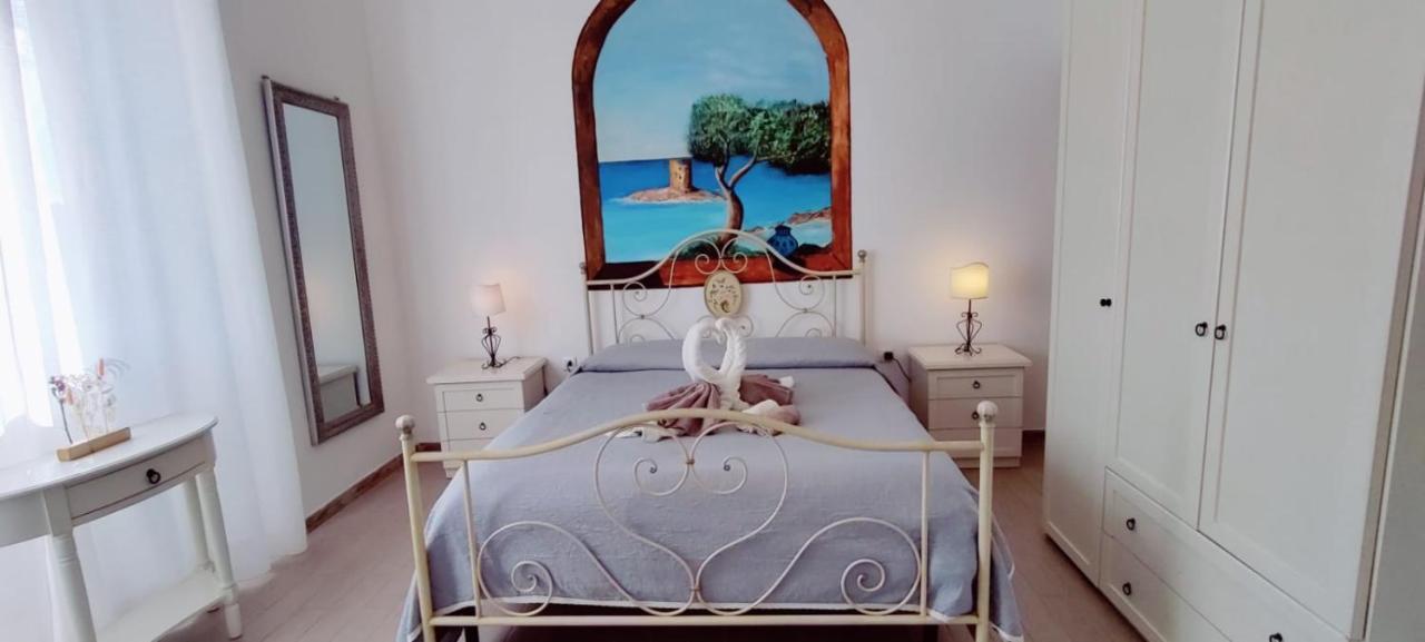 Bed and Breakfast La Porta Sulla Costa à San Pantaleo Extérieur photo