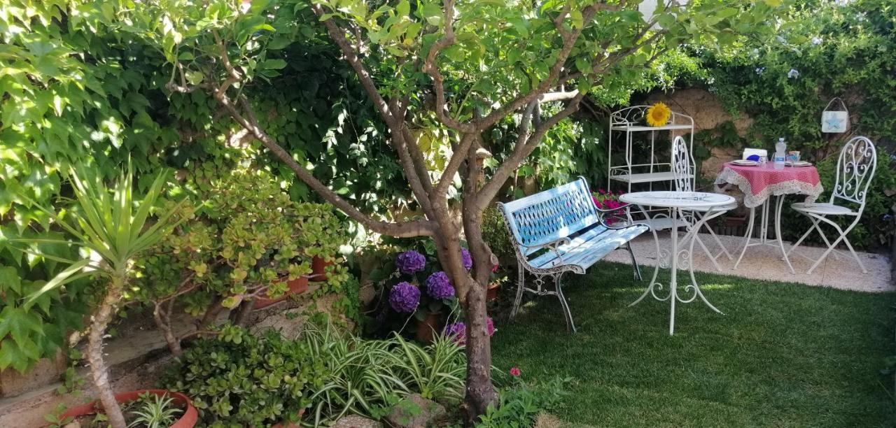 Bed and Breakfast La Porta Sulla Costa à San Pantaleo Extérieur photo