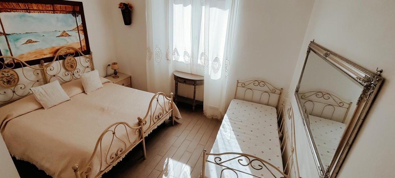 Bed and Breakfast La Porta Sulla Costa à San Pantaleo Extérieur photo