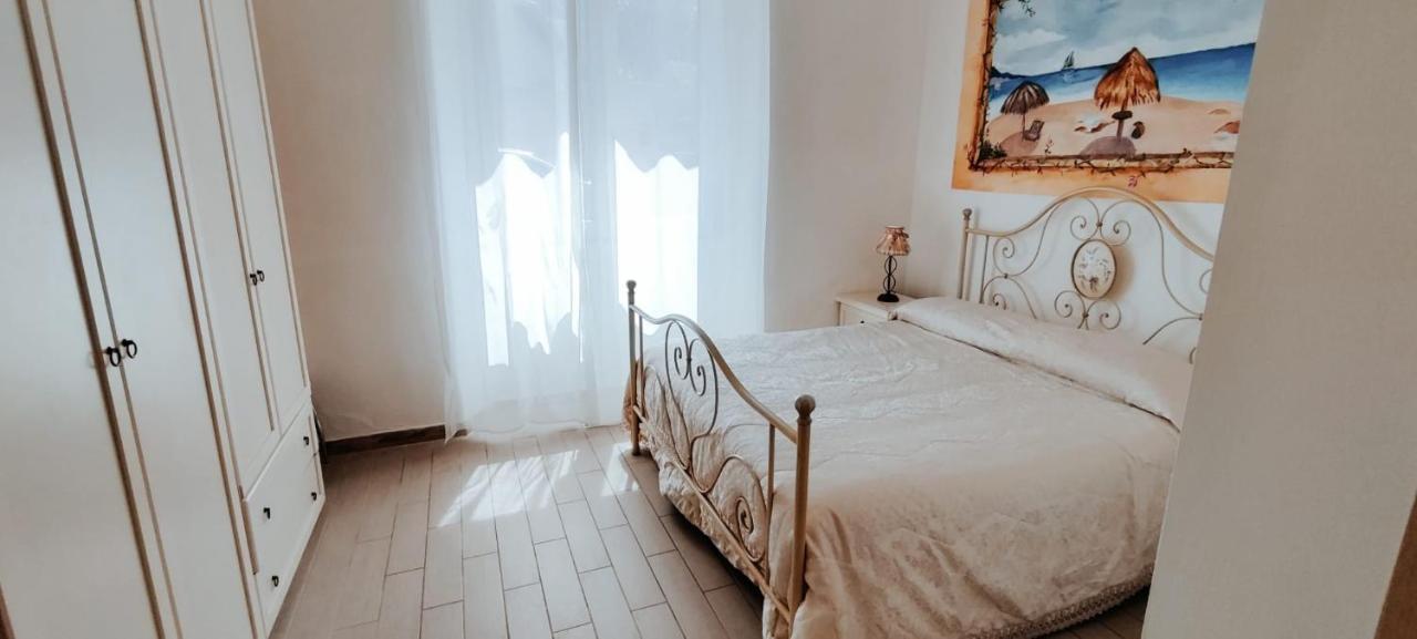 Bed and Breakfast La Porta Sulla Costa à San Pantaleo Extérieur photo