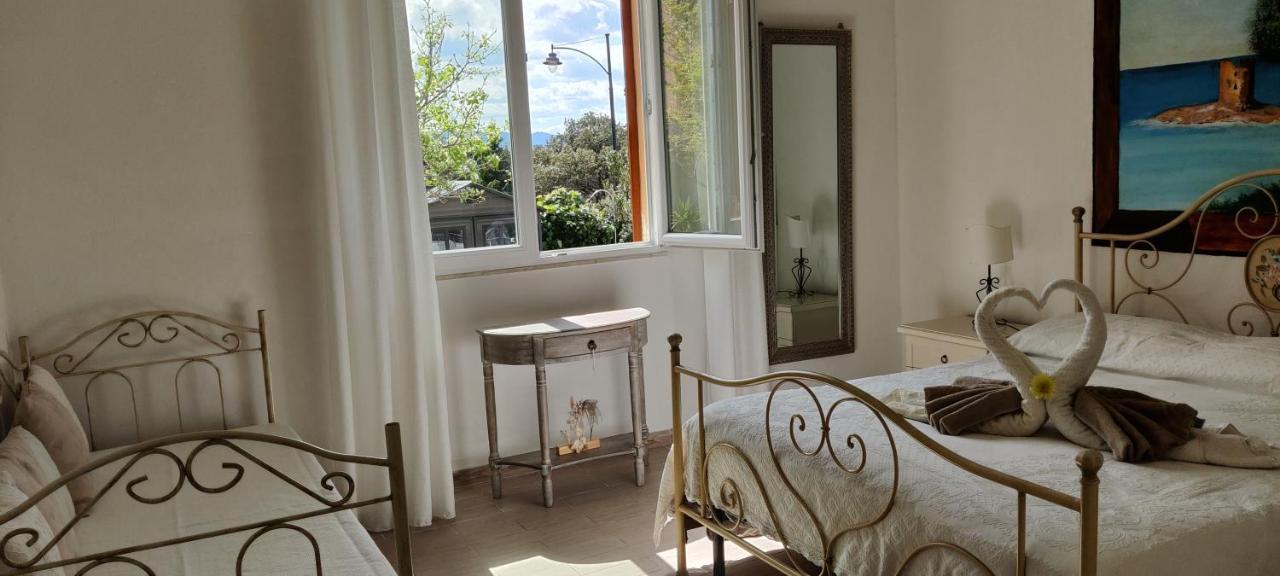 Bed and Breakfast La Porta Sulla Costa à San Pantaleo Extérieur photo
