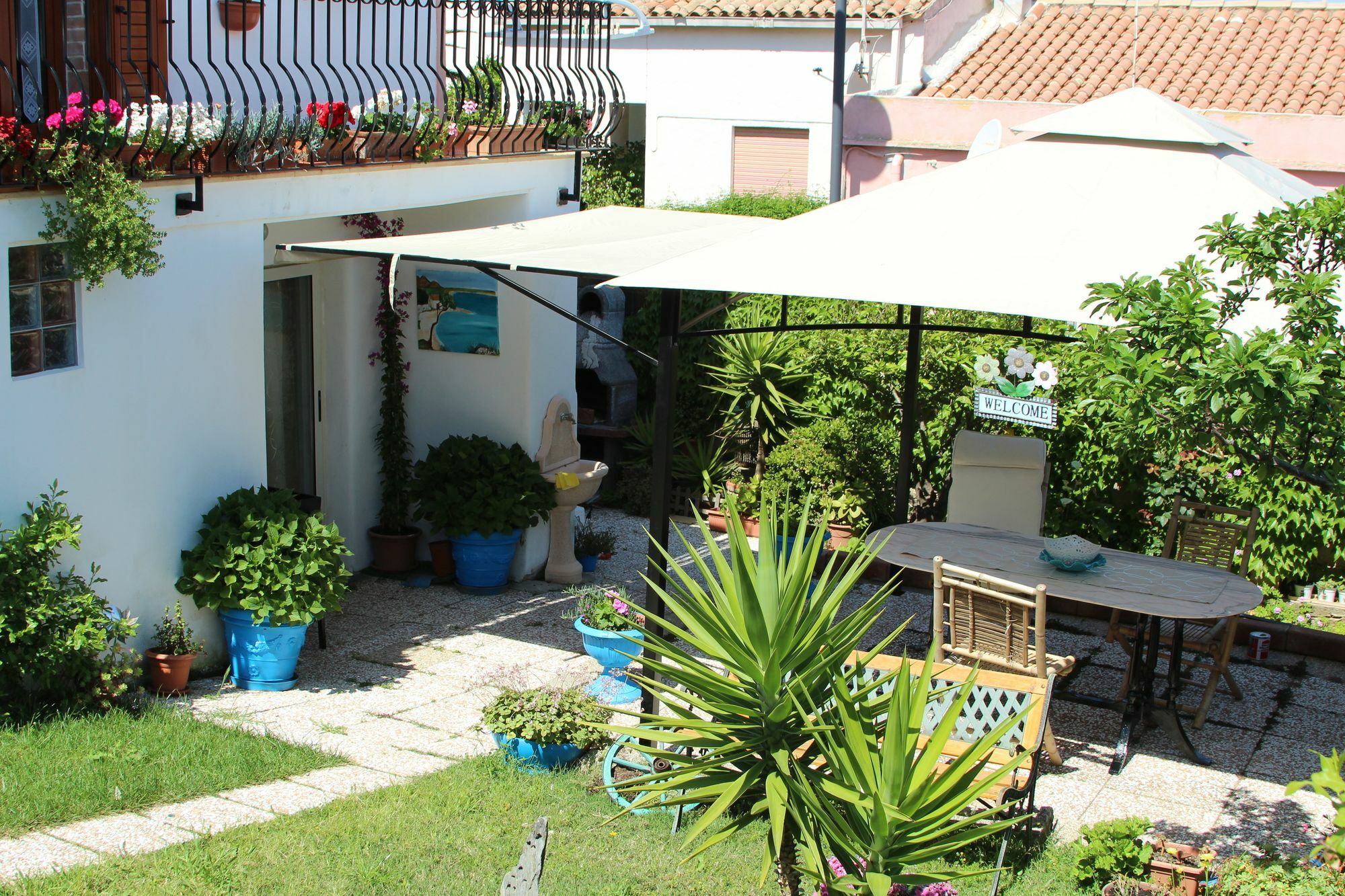 Bed and Breakfast La Porta Sulla Costa à San Pantaleo Extérieur photo